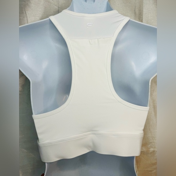 On-The-Go Medium Impact Sports Bra - Picture 8 of 10